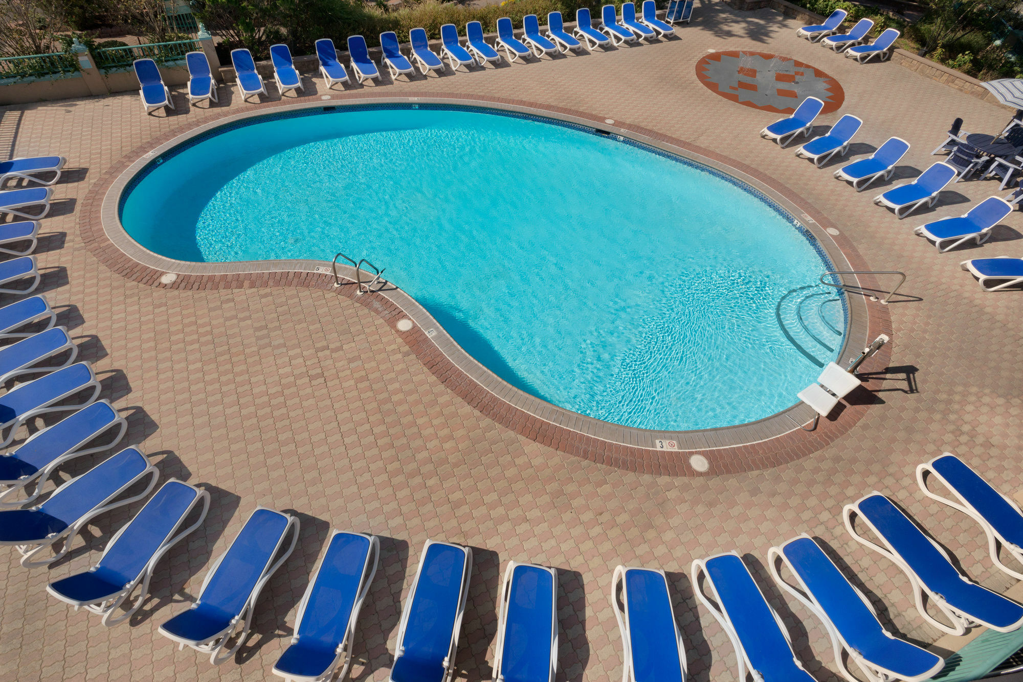 Days Inn By Wyndham Ocean City Oceanfront Exterior photo